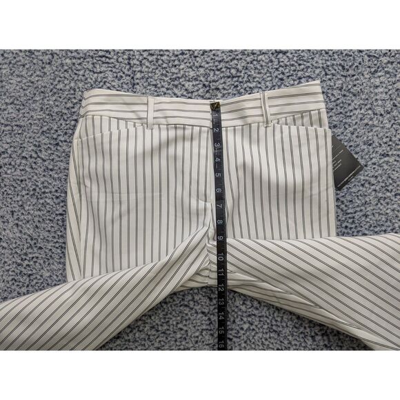 NWT Liz Claibrone Career Emma Slim Leg Ankle Pants Size 4 Striped Stretch White - Picture 10 of 12